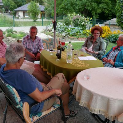 034 Draussen war es angenehm